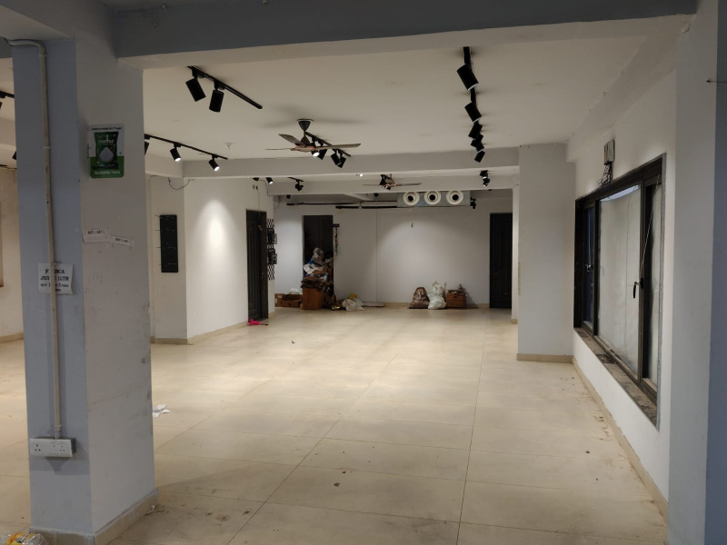 1850 Sq.ft. Showroom for Rent in Sector 17 Dwarka, Delhi
