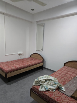  Guest House for Rent in Untwadi, Nashik