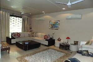 4 BHK House & Villa for Rent in Hauz Khas Village, Delhi