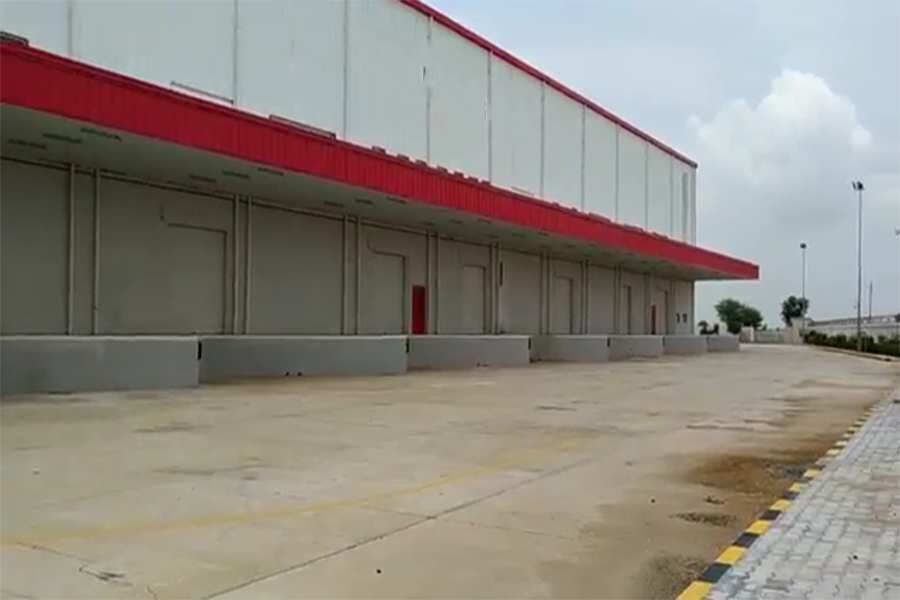  Warehouse 200000 Sq.ft. for Rent in Gidc, Vapi