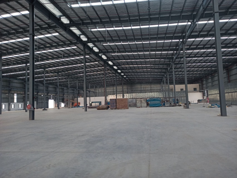  176000 Sq.ft. Warehouse for Rent in Gidc, Vapi