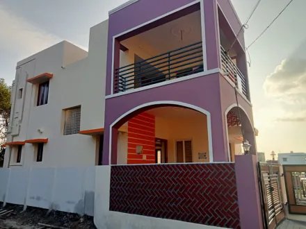 4 BHK 2200 Sq.ft. House for Sale in Medical College Road, Thanjavur